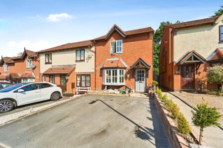 St. Marks Close, Telford, Shropshire, TF1 3LA