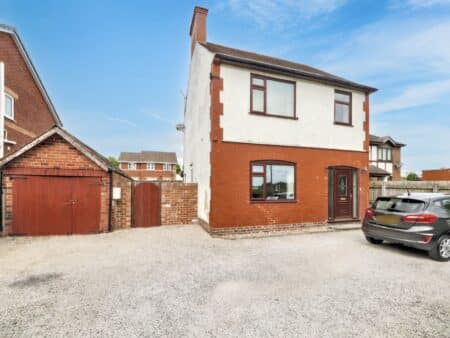 Chesterfield Road, North Wingfield, Chesterfield, Derbyshire, S42 5LG