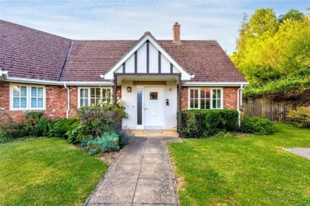 Brampton Valley Lane, Chapel Brampton, Northampton, Northamptonshire, NN6 8GA