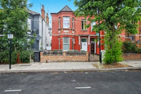 Ebbsfleet Road, London, NW2 3NA