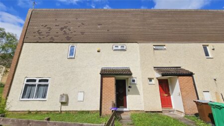Salmon Close, Nottingham, Nottinghamshire, NG6 7GE