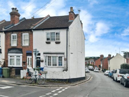 Queens Road, Aldershot, Hampshire, GU11 3LA