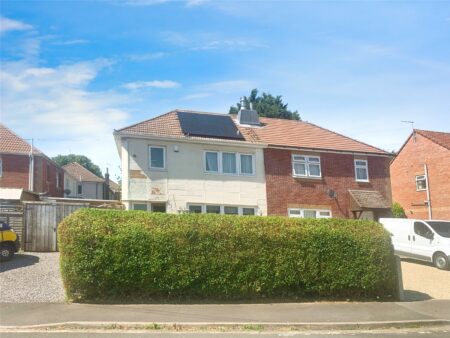 Freedom Avenue, Yeovil, Somerset, BA21 3JL