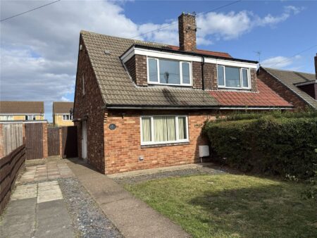 Woodside Crescent, Hadston, Morpeth, Northumberland, NE65 9SN