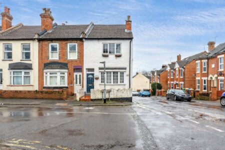 Queens Road, Aldershot, Hampshire, GU11 3LA