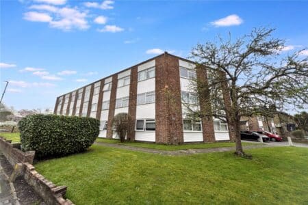 Gresham Road, Staines-upon-Thames, Surrey, TW18 2BL